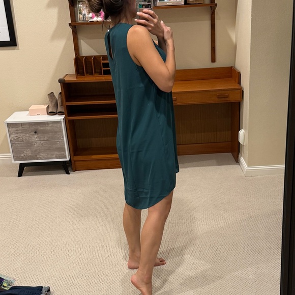 New! REVOLVE Green Sleeveless Shift Dress - Picture 7 of 13
